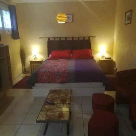 Maison *