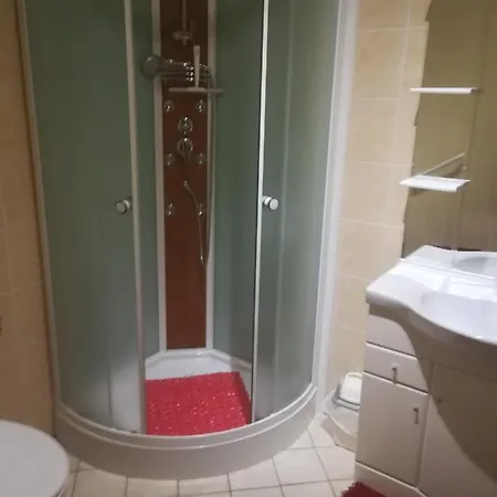 Maison *